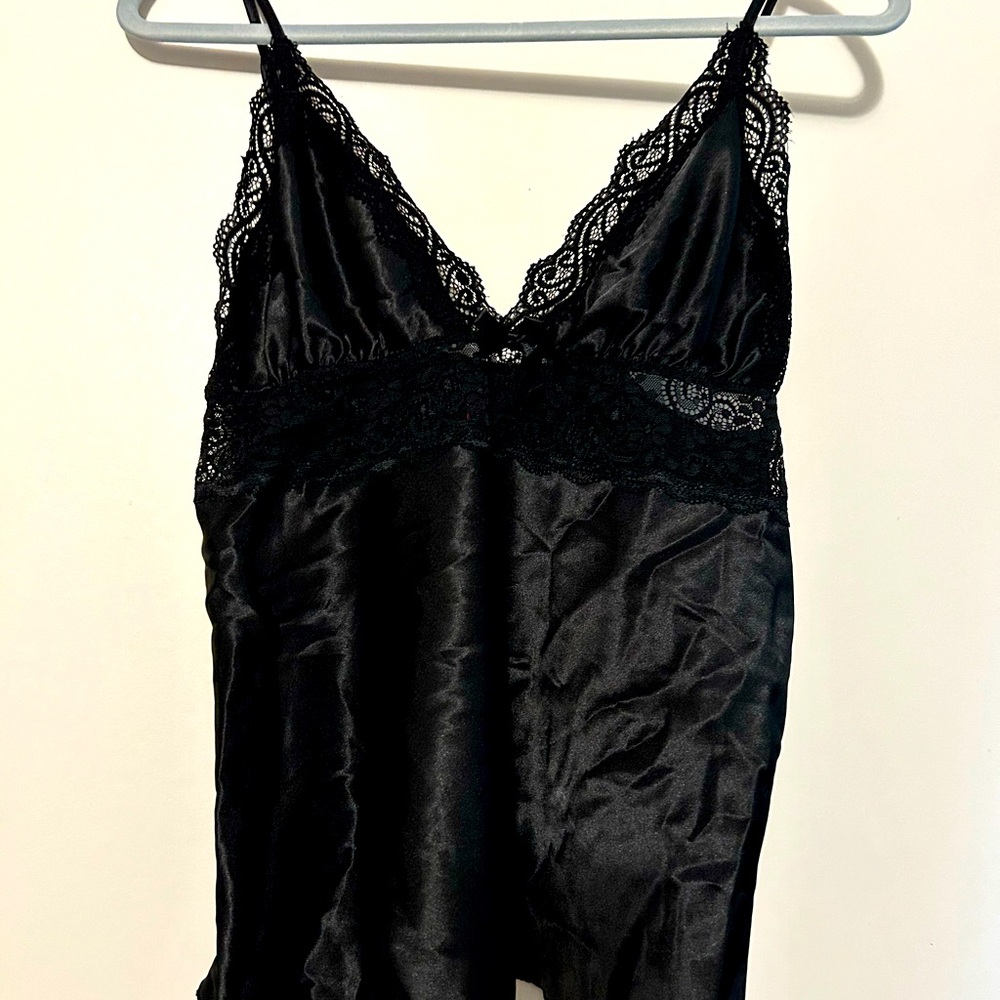 Black nightie